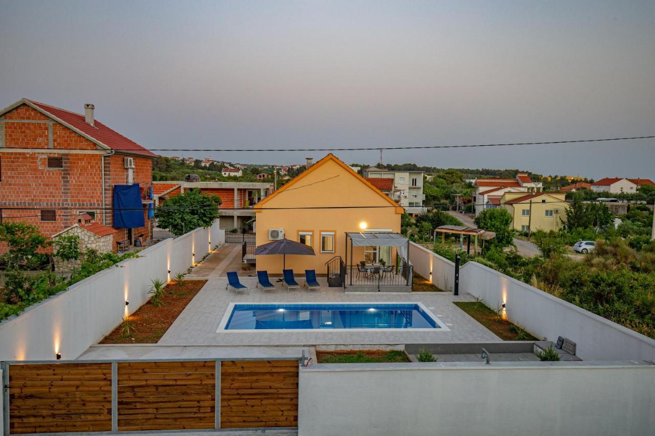 Villa Family And Friends Private Heated Pool With Jacuzzi Zára Kültér fotó