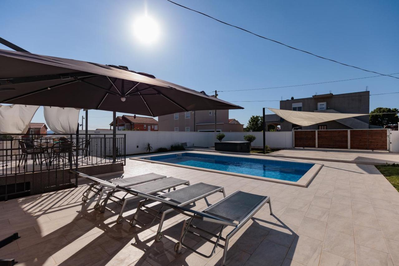 Villa Family And Friends Private Heated Pool With Jacuzzi Zára Kültér fotó