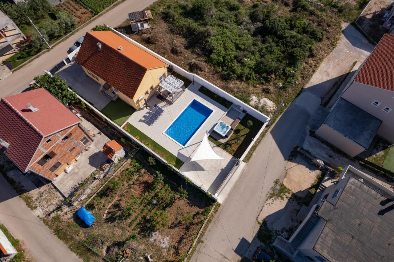 Villa Family And Friends Private Heated Pool With Jacuzzi Zára Kültér fotó