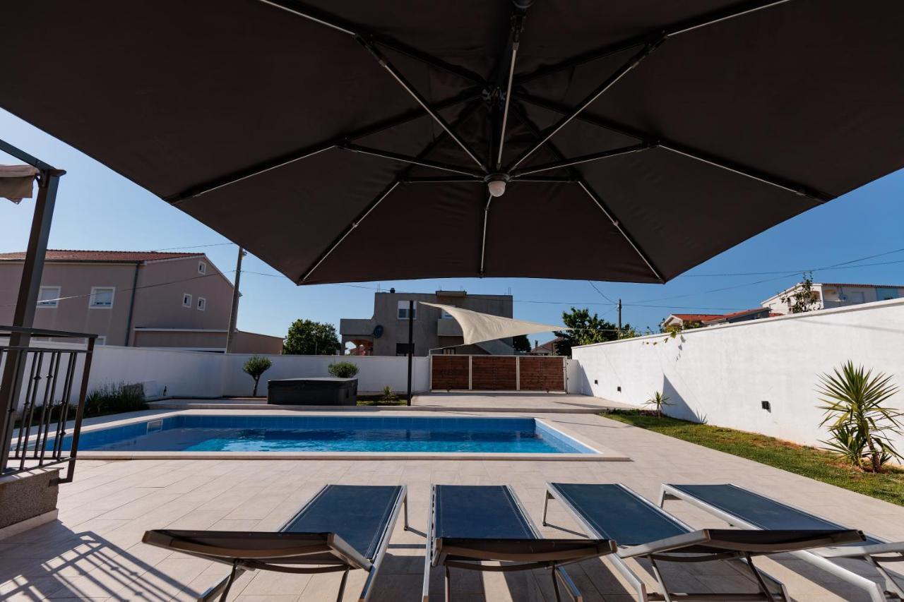 Villa Family And Friends Private Heated Pool With Jacuzzi Zára Kültér fotó